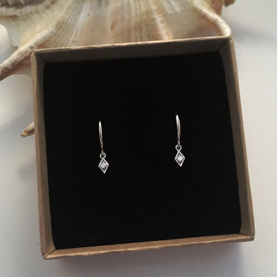 Rhombus Dangle earrings in 925 Sterling Silver