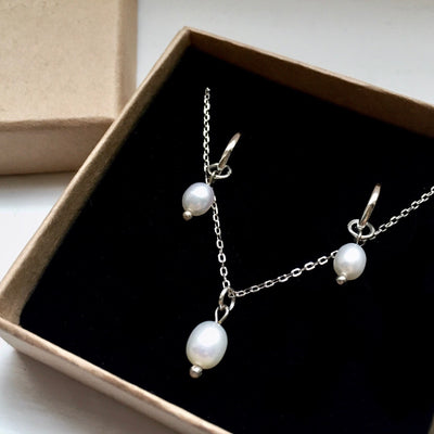 Baroque Pearl Drop Necklace in Silver