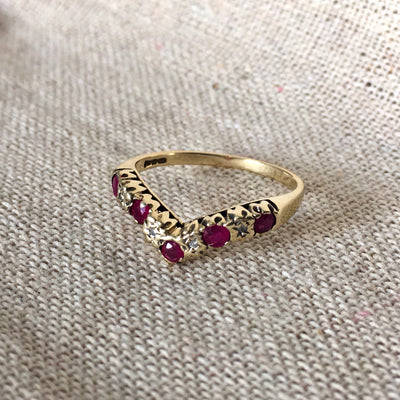 Vintage 9ct Gold Ruby & Diamond Wishbone ring