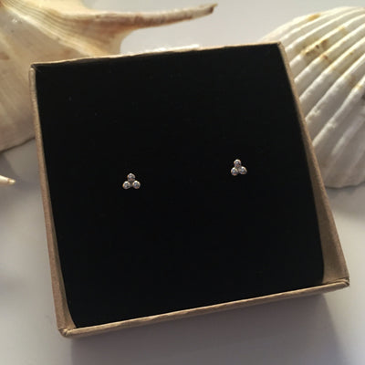Three Dot studs in Sterling Silver